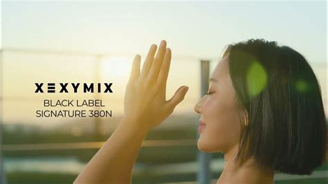 Xexymix global - Korean No.1 creActive Brand XEXYMIX is an activewear brand for women who enjoys various sports and those who seek for better performance. Our brand provides infinite possibilities to individuals with functional active wear for various sports. 